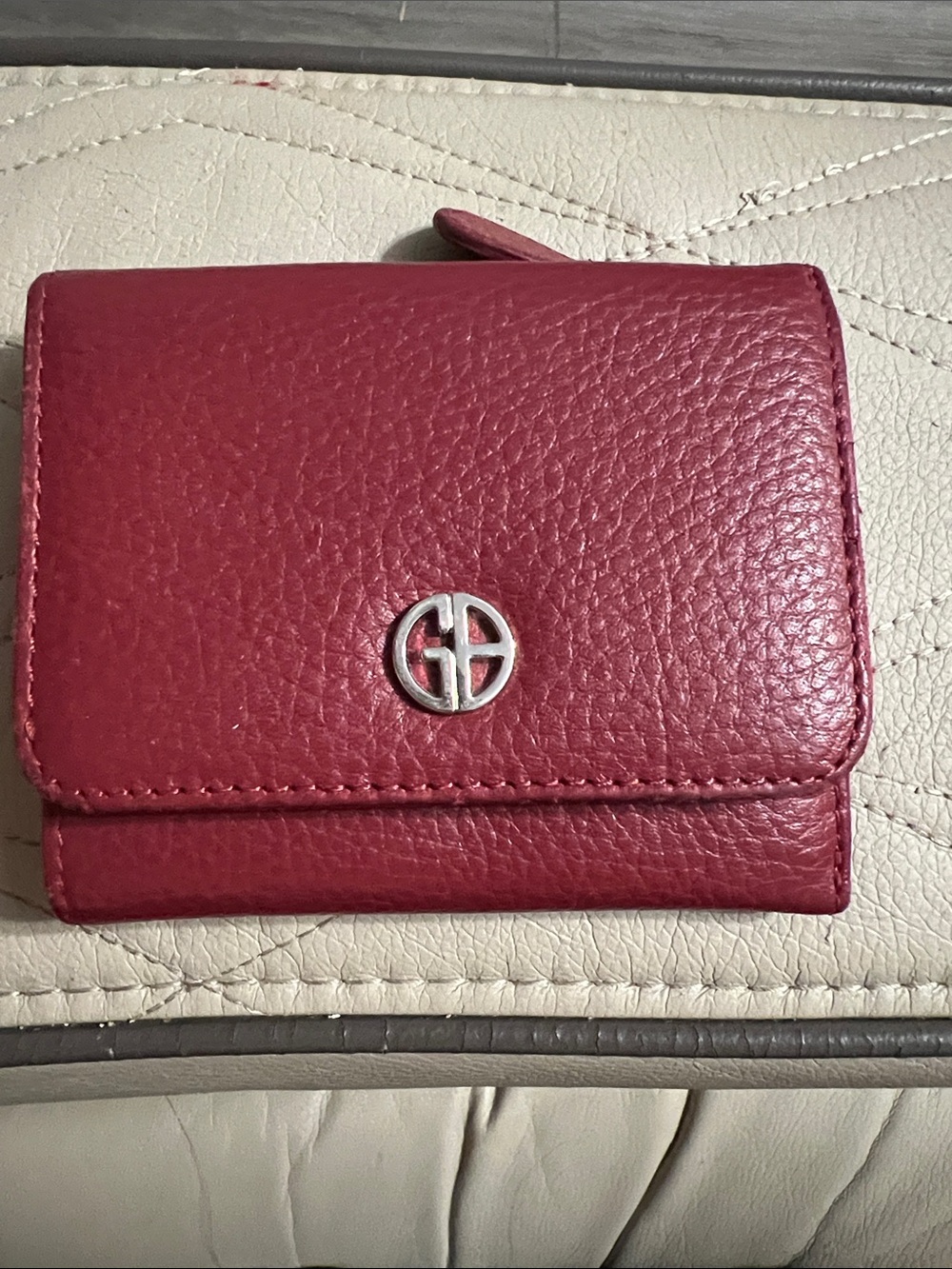 Giani Bernini Softy leather trifold wallet burgundy / wine color